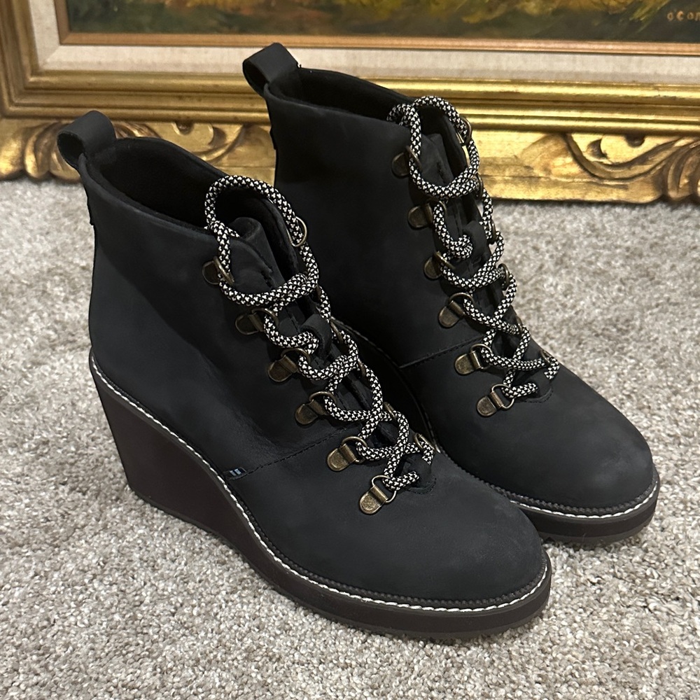 Toms Black Lace Up Wedge Boots